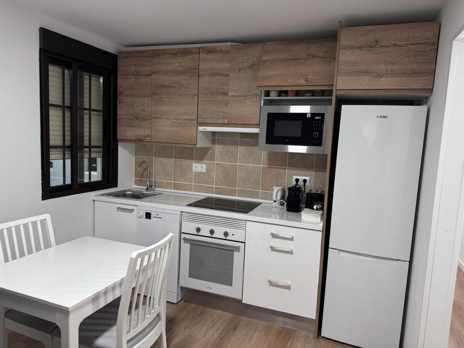 Apartamentos Lavandeira By Bebalmy Viveiro Esterno foto