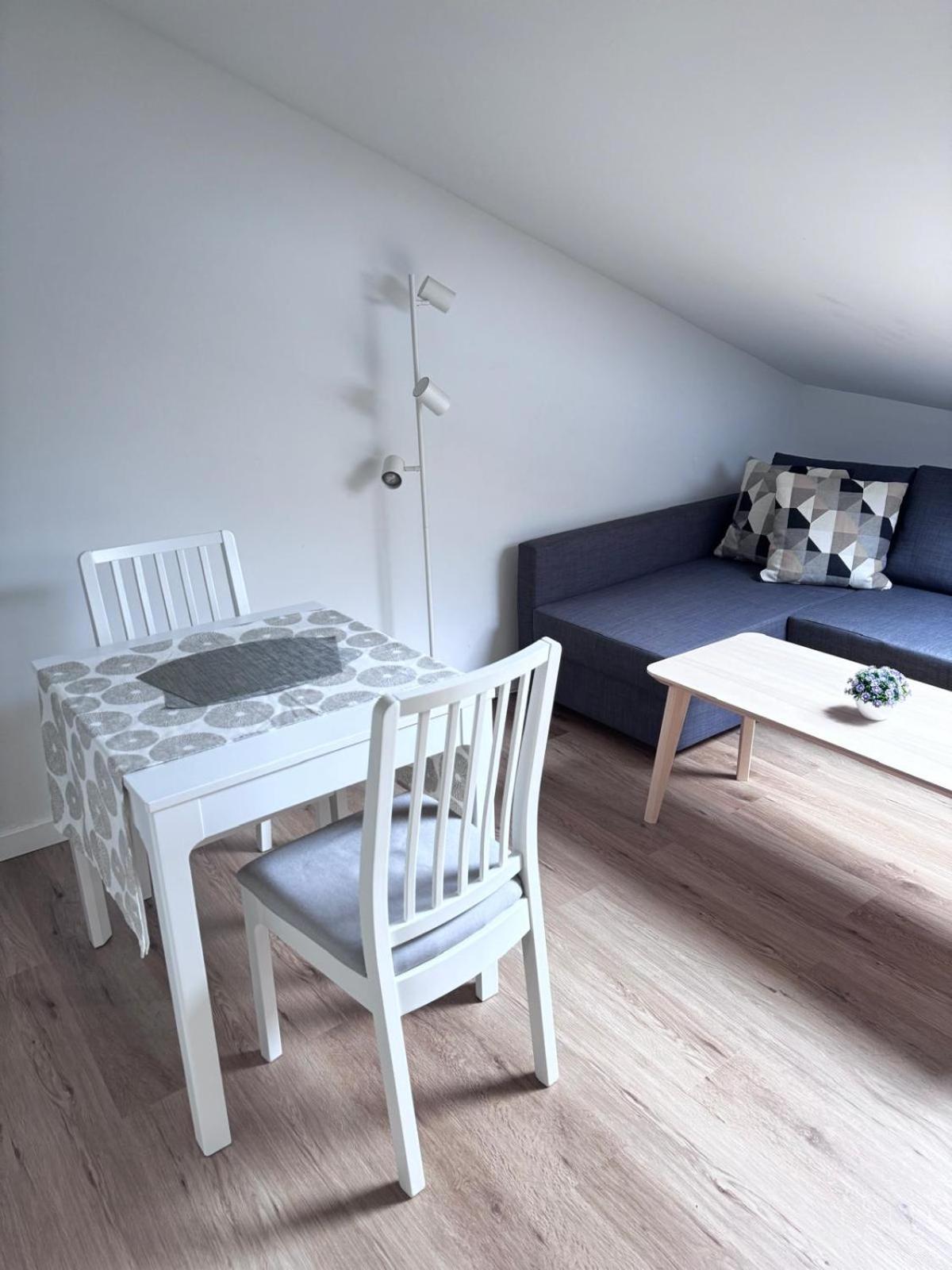 Apartamentos Lavandeira By Bebalmy Viveiro Esterno foto