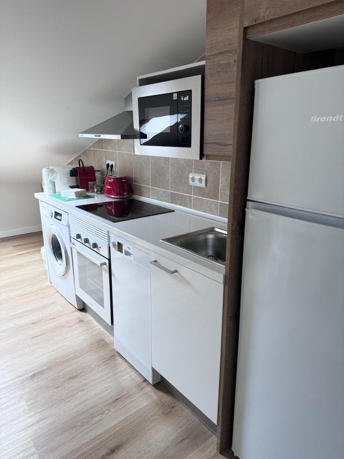 Apartamentos Lavandeira By Bebalmy Viveiro Esterno foto